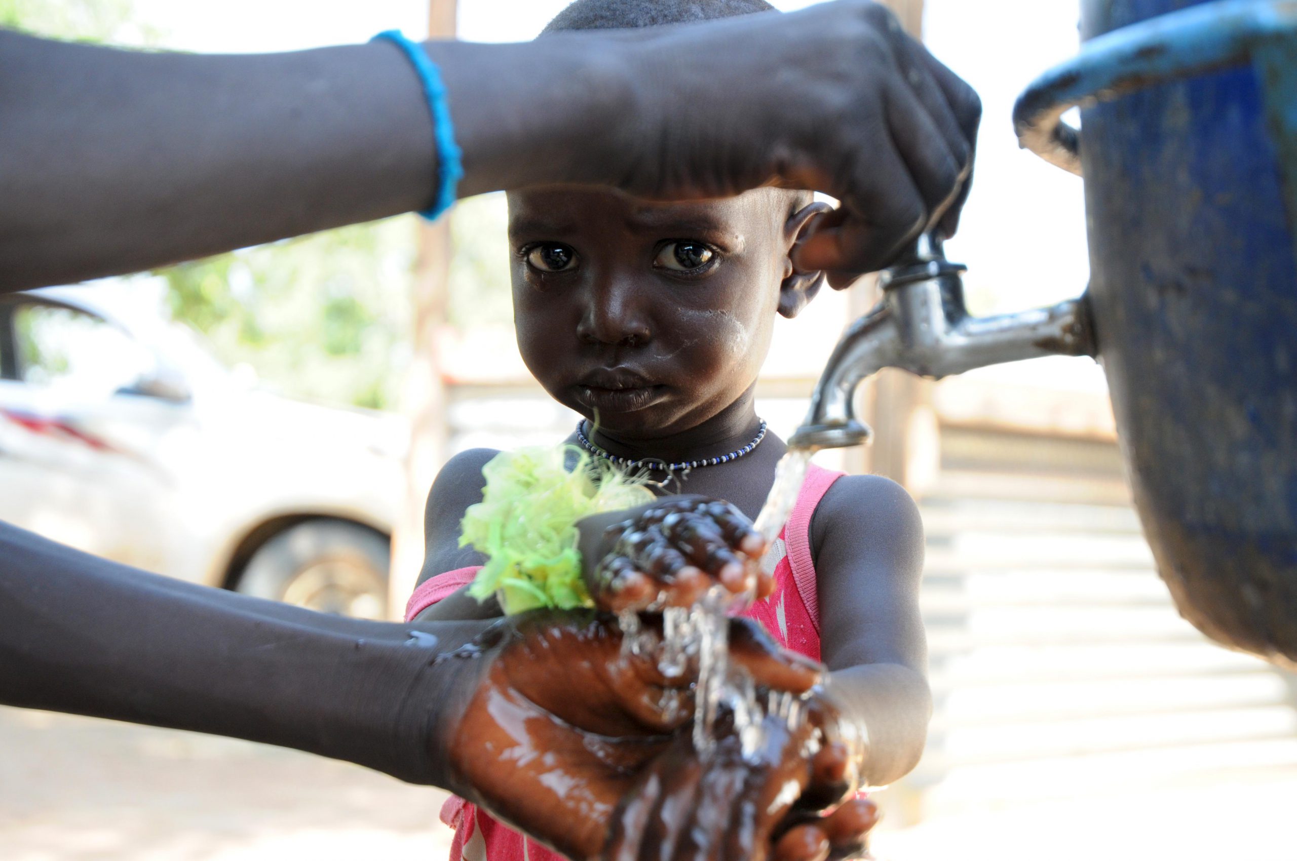 Acqua pulita e pratiche igieniche corrette sono fondamentali nella lotta alla malnutrizione