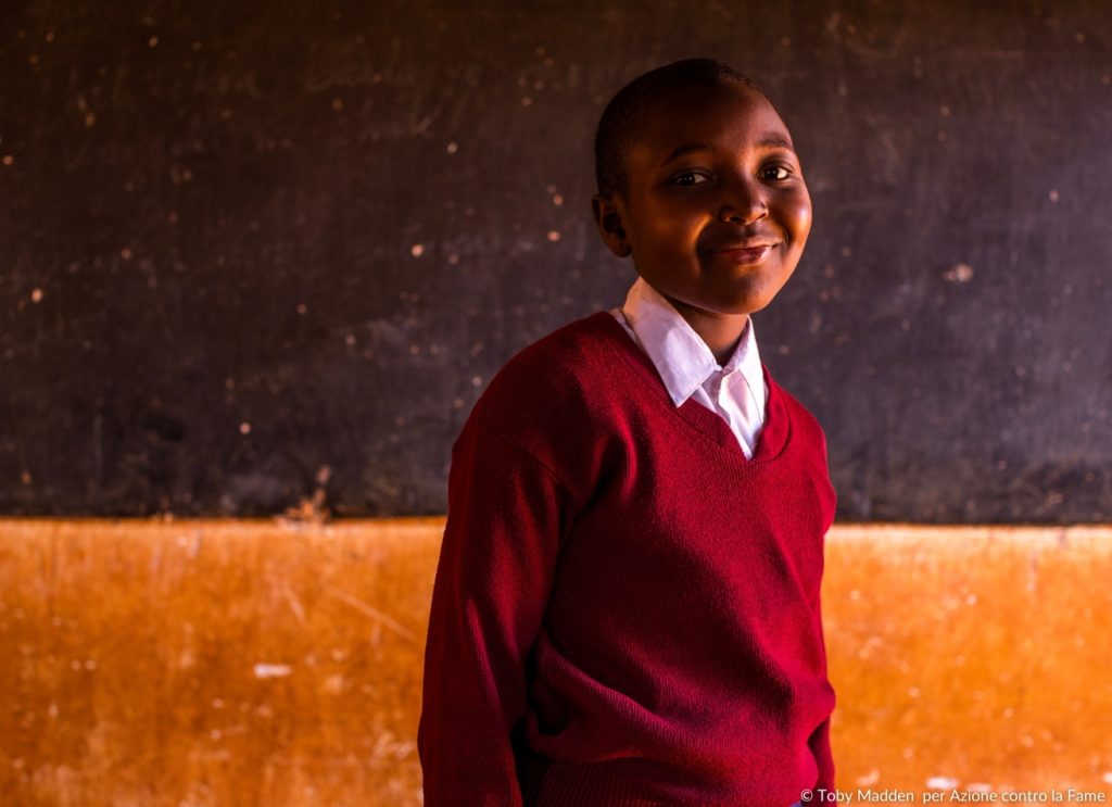 Ragazza in Tanzania