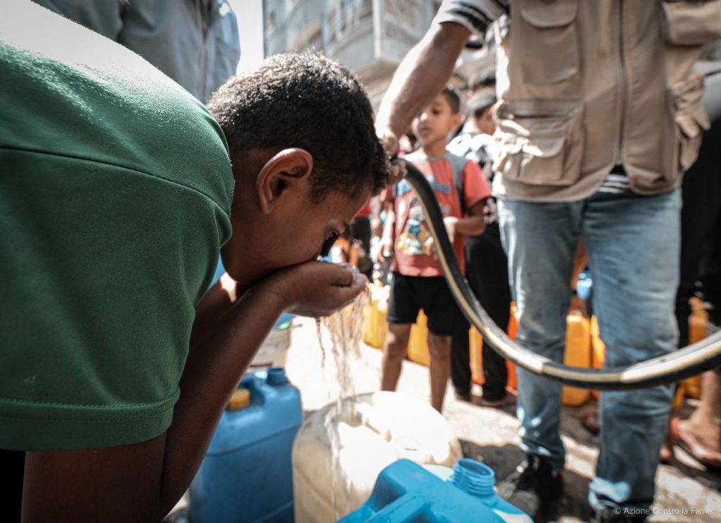 Acqua Gaza aiuti umanitari